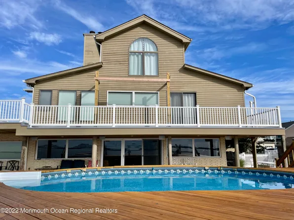 218 Cartagena Dr, Brick, NJ 08723