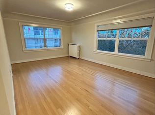 607 W Galer St APT 13, Seattle, WA 98119