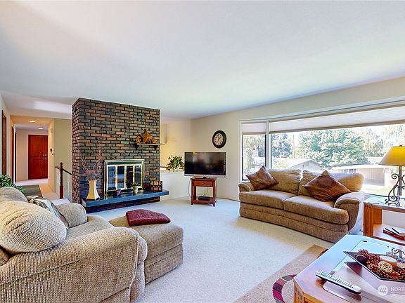 4th image of 34 Baumeister Drive