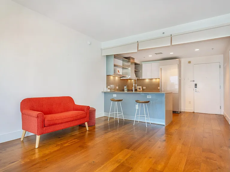 77 Hudson St #1701R — Photo 19