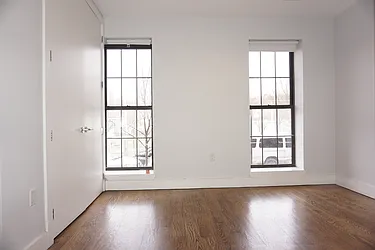 Rented by Rennit Inc.