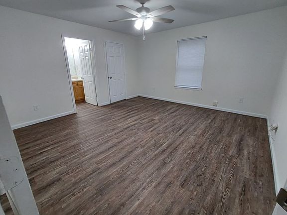 5th image of 15143 Deer Creek Dr #B