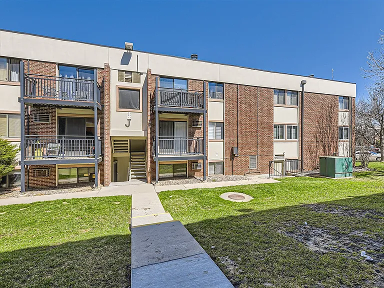 5995 W Hampden Ave — Photo 1