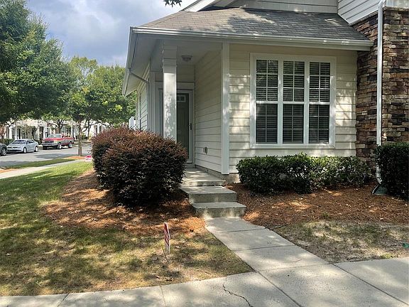 2nd image of 1158 Hammond Dr