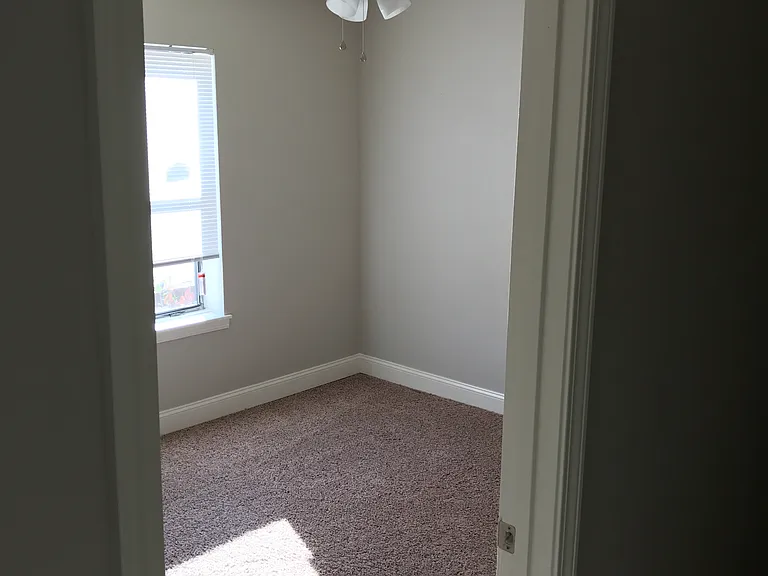 812 Hardy Springs Cir #A — Photo 22