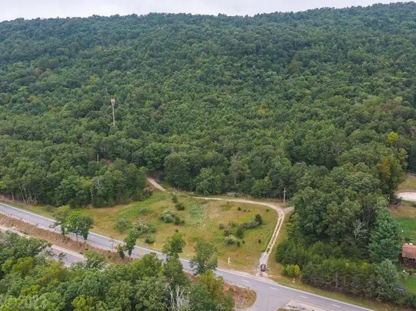 Pandapas Pond Rd, Blacksburg, VA 24060