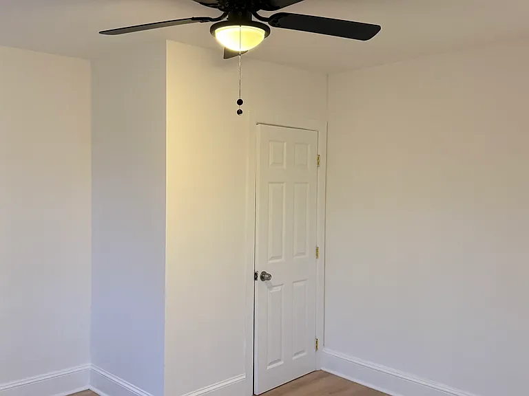 35 Harding Ave — Photo 23