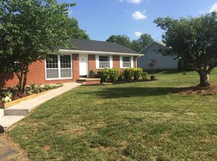 1600 Russell Dr, Maryville, TN 37804
