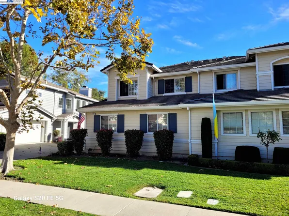 3262 W Las Positas Blvd, Pleasanton, CA 94588