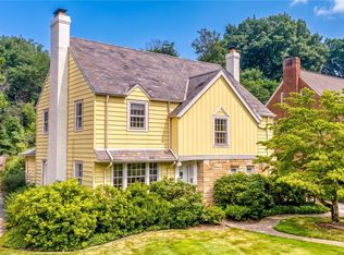 3727 Meadowbrook Blvd, University Heights, OH 44118