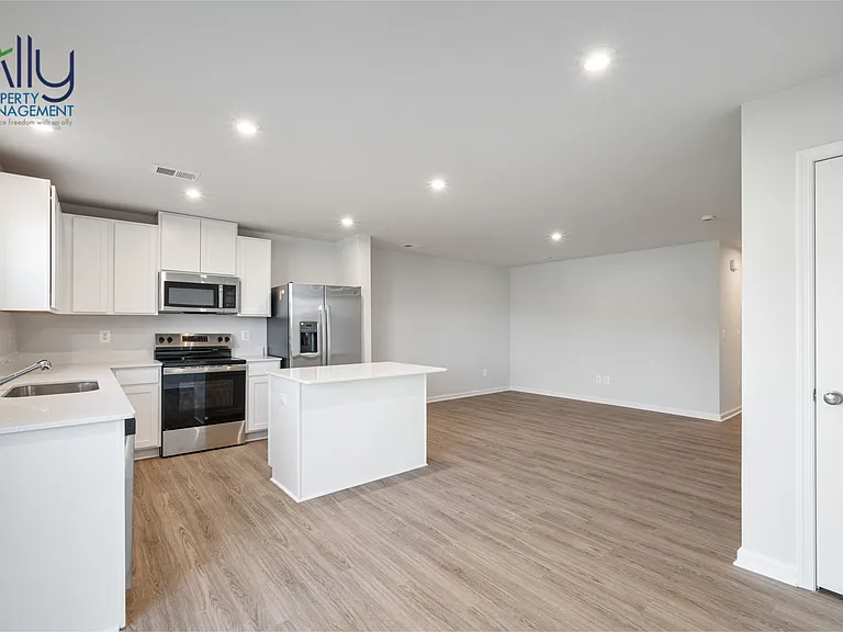 44 Sophie Kathryn Dr #1 — Photo 10