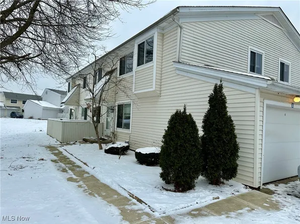 5477 Millwood Ln APT A, Willoughby, OH 44094