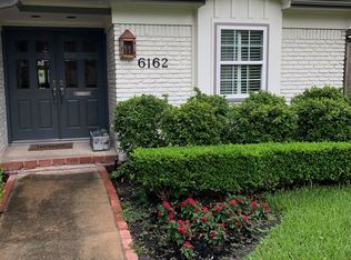 6162 Burgoyne Rd, Houston, TX 77057