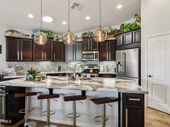 9811 S 2ND Place, Phoenix, AZ 85042