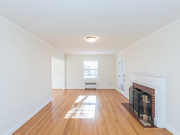 4th image of 455 S 1st St