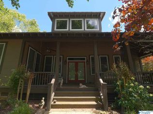 102 Woodfin St, Pisgah, AL 35765