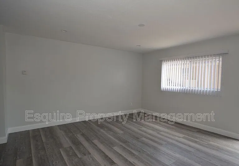 128 E B St #2 — Photo 3