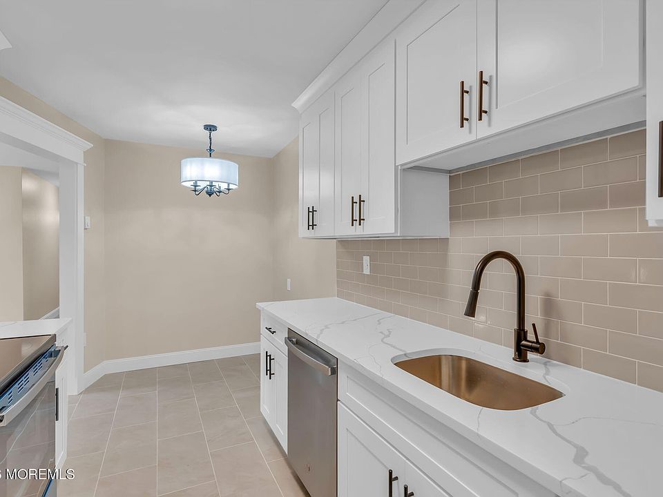 1st image of 168 Amberly Drive #D