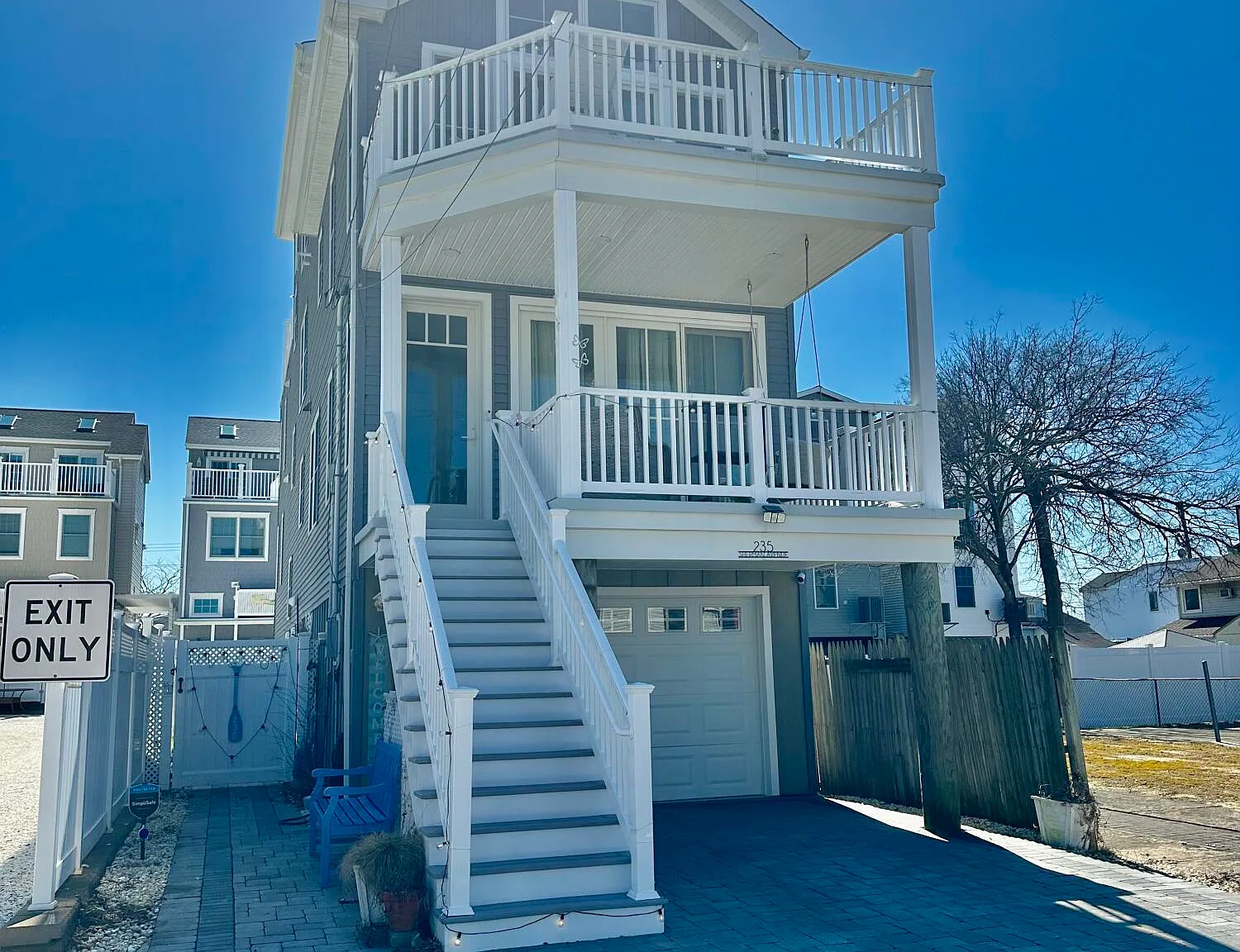 5 bed, 3.5 bath, $5,250 — Photo 1