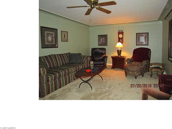 3rd image of 3828 Daytona Dr