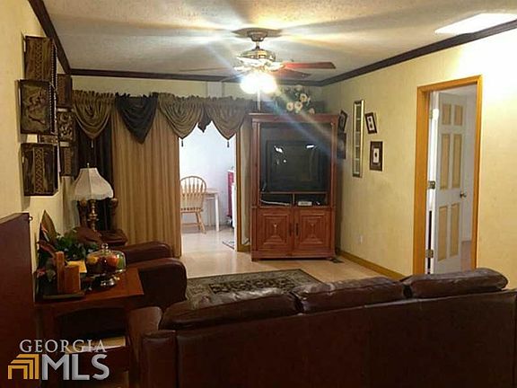 4th image of 1746 Pleasant Hill Trl