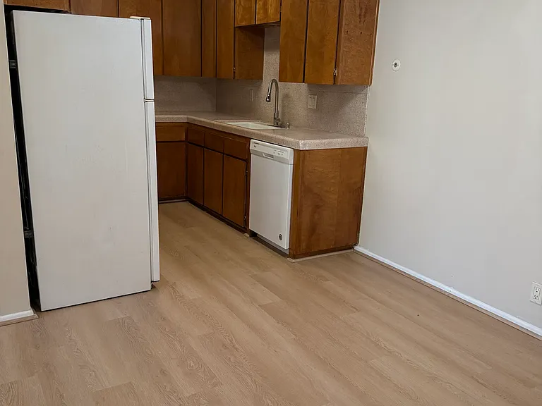 801 C Ave #19 — Photo 3