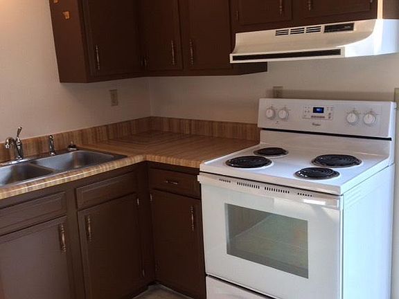 3rd image of 1700 Big Tree Dr APT 52