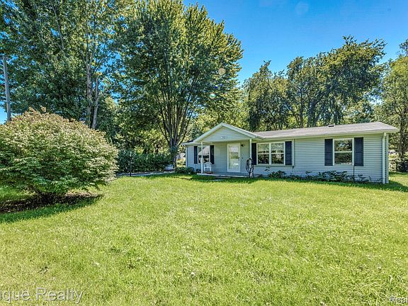 4th image of 3501 Idle Hour Ct