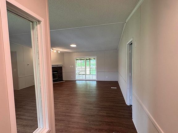 2nd image of 501 Ruskin Road