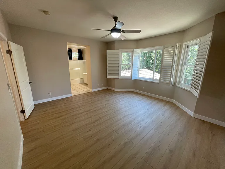 7832 Danner Ct — Photo 15