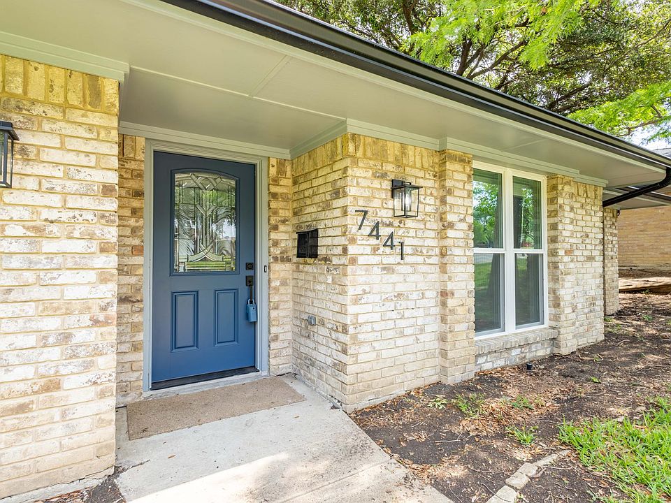 1st image of 7441 La Sobrina Dr