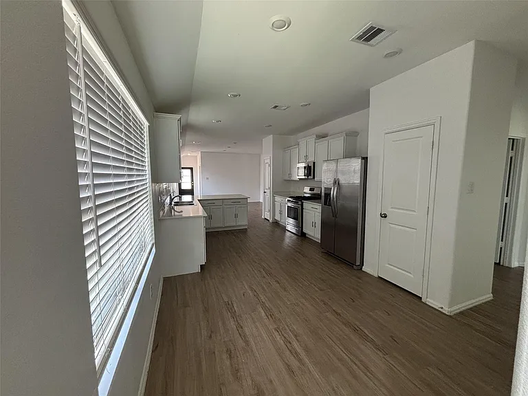 1739 Sahara Dr — Photo 7