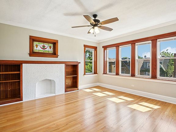 3rd image of 1822 Euclid Ave