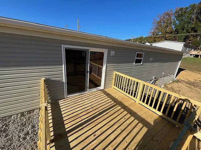 728 Sycamore St — Photo 9