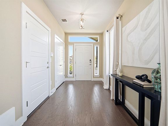 3rd image of 6916 Cardinal Bloom Loop