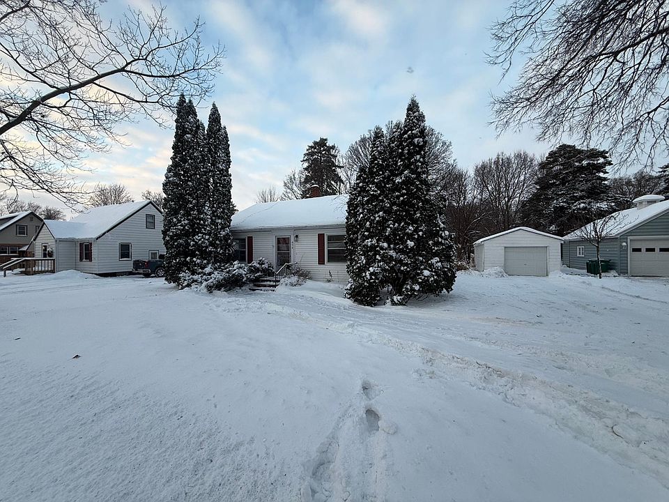 1st image of 434 Evergreen Park Blvd