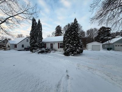 434 Evergreen Park Blvd, Litchfield, MN, 55355