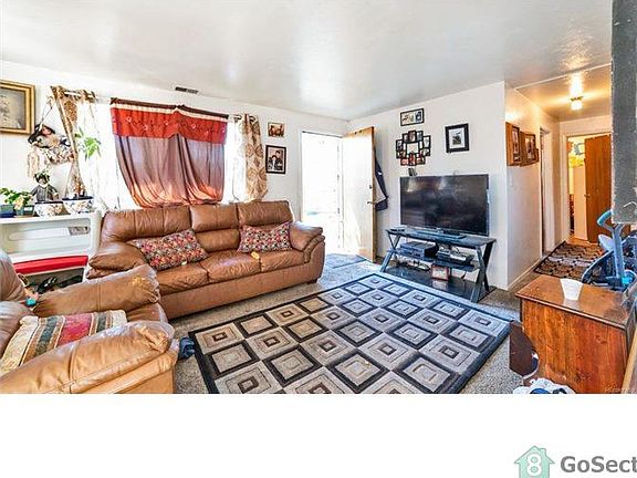 3rd image of 683 S Newton St