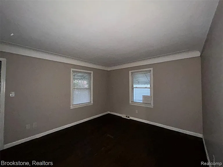 7243 Dacosta — Photo 21