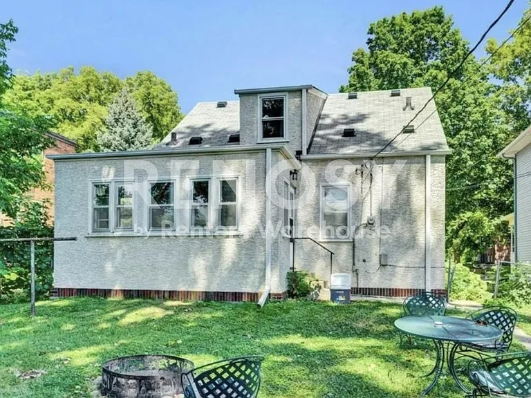 2036 Iglehart Ave — Photo 7
