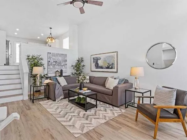 83 E Carmel Clos NE, Calgary, AB T1Y 6Z3