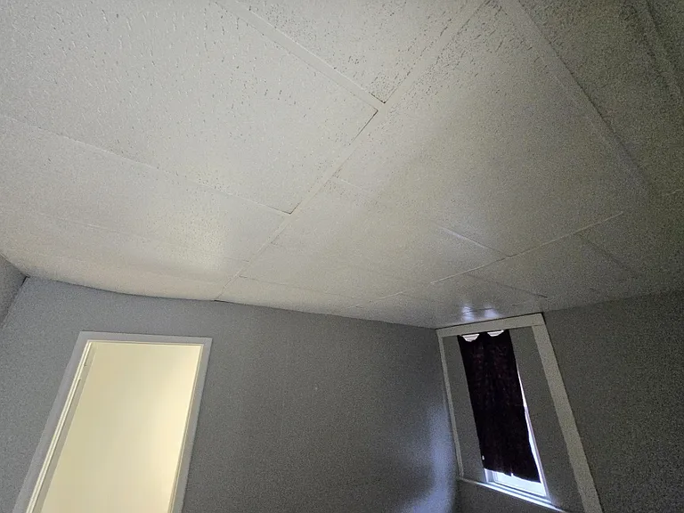 801 W North St #3 — Photo 5