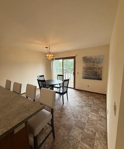 1627-1629 Rustic Dr #1627 — Photo 5