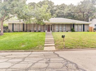 2800 N 42nd St, Waco, TX 76710