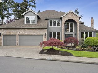 1317 Stonehaven Dr, West Linn, OR 97068