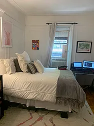 Rented by M.Grossman R.E. Management