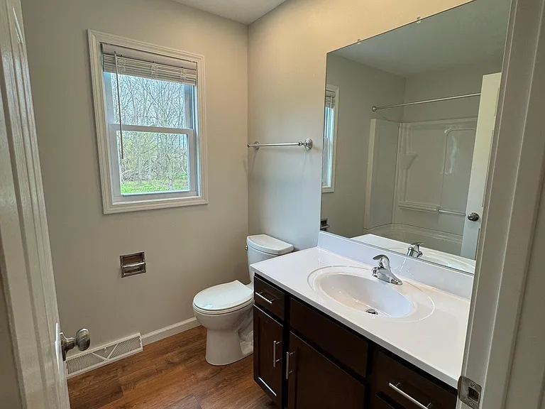 12 Burke Dr #B — Photo 8