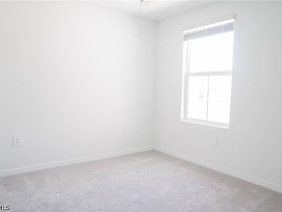 4th image of 17530 Paradiso Way
