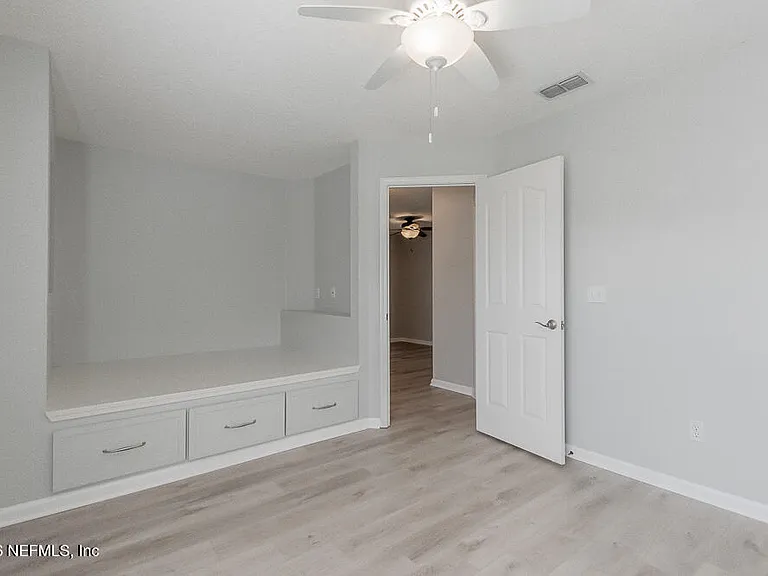 2891 Saint Maarten Ct — Photo 33