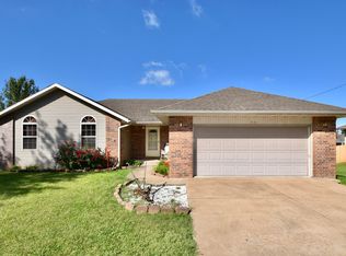 371 Adam Ave, Sparta, MO 65753
